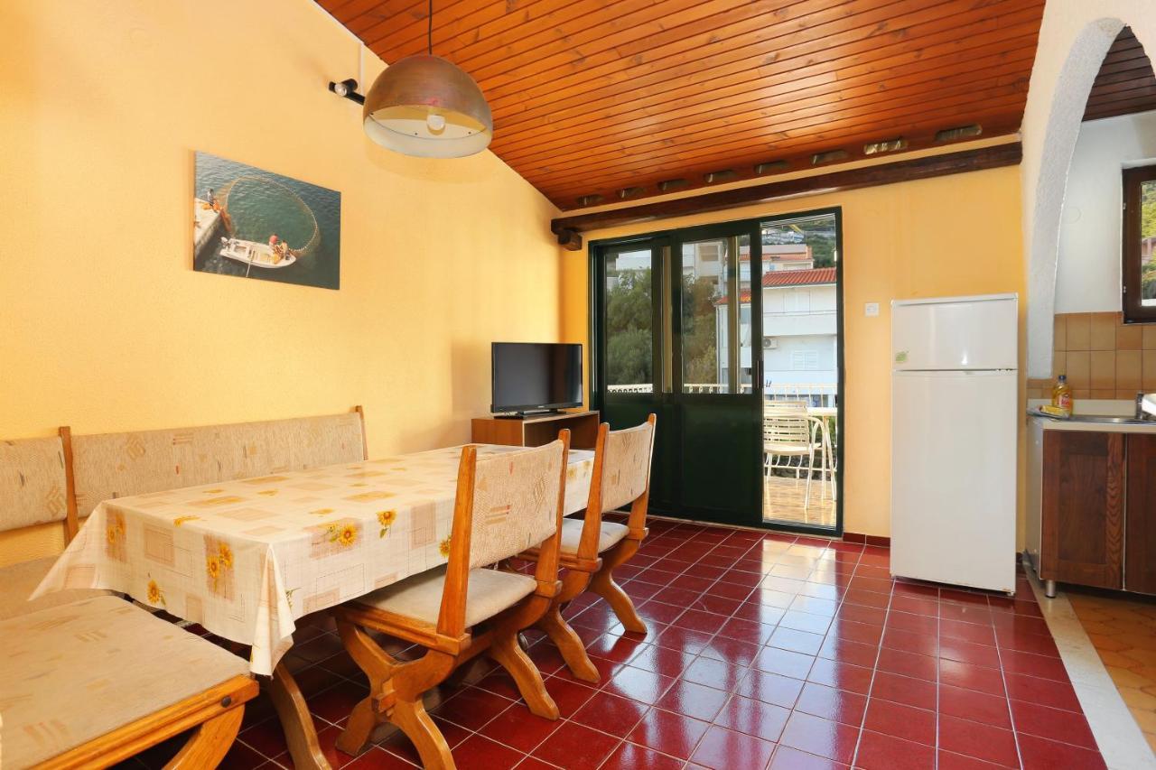 Apartments By The Sea Igrane, Makarska - 6653 Zewnętrze zdjęcie