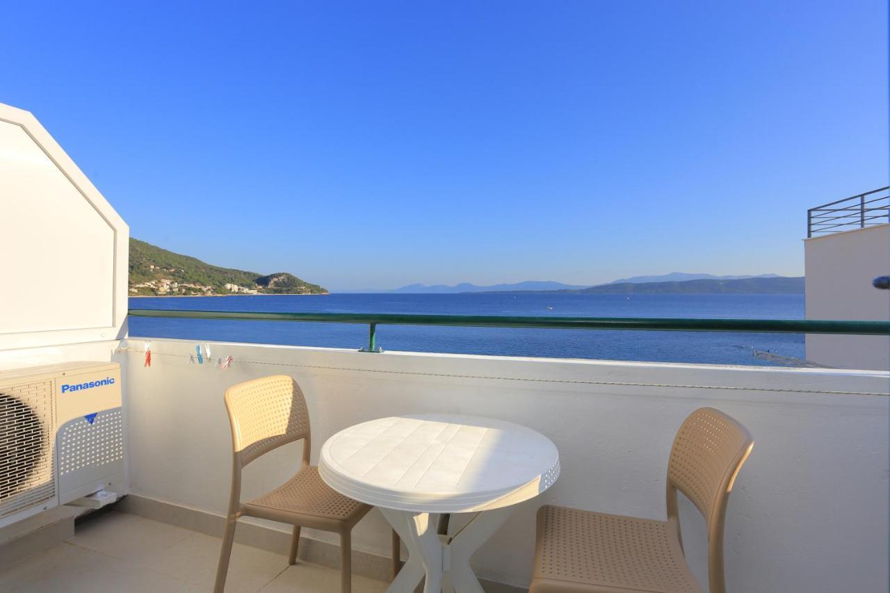 Apartments By The Sea Igrane, Makarska - 6653 Zewnętrze zdjęcie