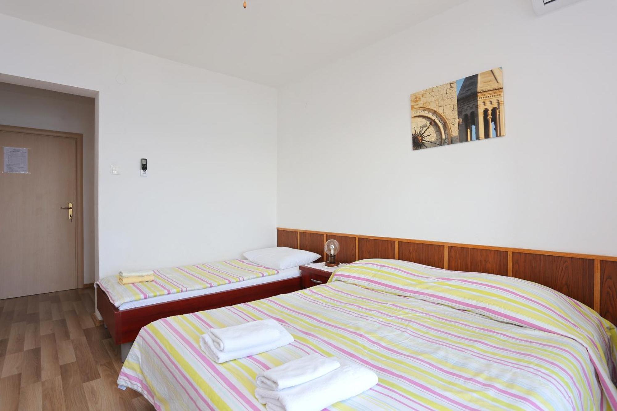 Apartments By The Sea Igrane, Makarska - 6653 Pokój zdjęcie